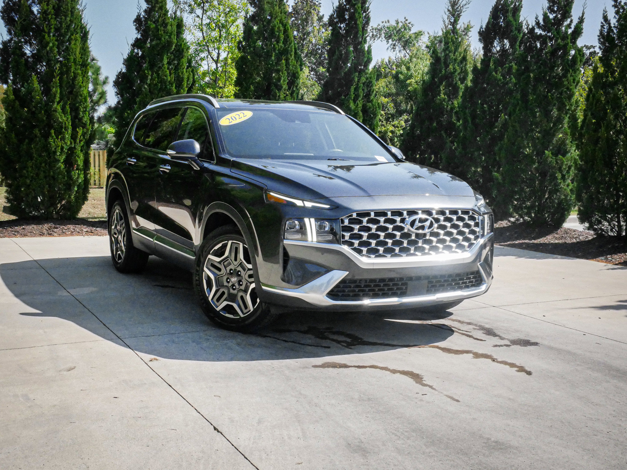 Used 2022 Hyundai Santa Fe Limited image 2