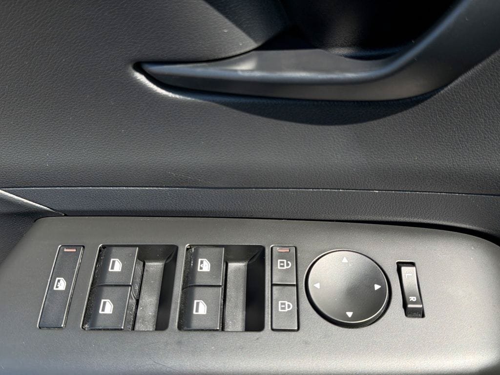 Certified 2024 Hyundai Kona SE AWD/4WD image 16