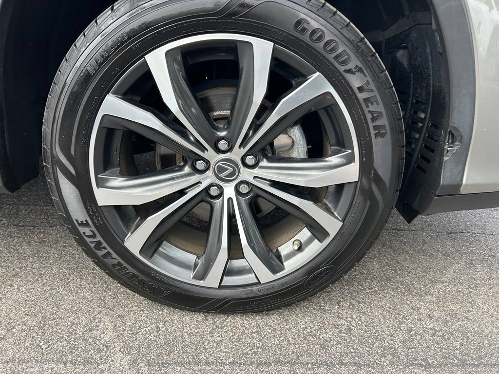 Used 2020 Lexus RX 350L Premium w/ Premium Package AWD/4WD image 24
