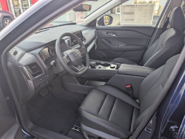 New 2026 Nissan Rogue Dark Armor AWD/4WD image 12