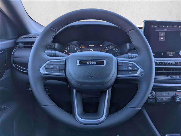 New 2026 Jeep Compass Latitude image 15