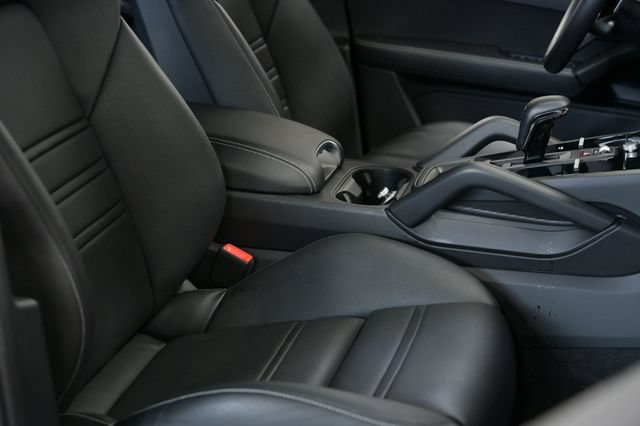 Used 2022 Porsche Cayenne Turbo GT AWD/4WD image 37