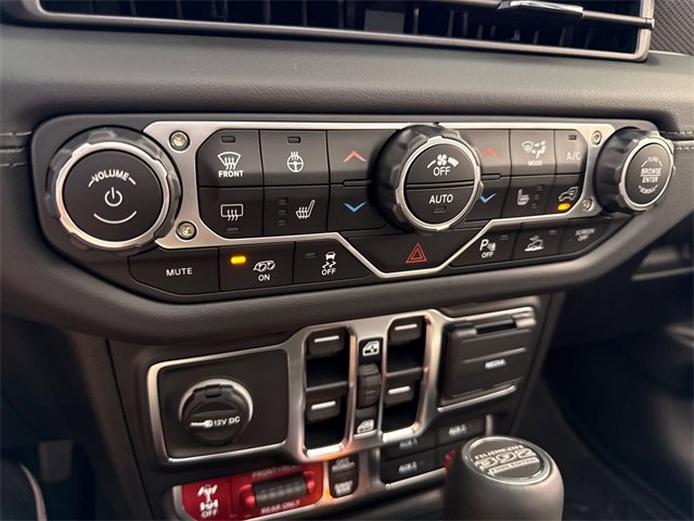 New 2025 Jeep Wrangler Unlimited Rubicon 392 image 22