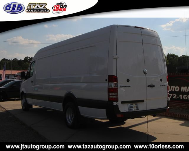 Used 2013 Freightliner Sprinter 3500 RWD image 5