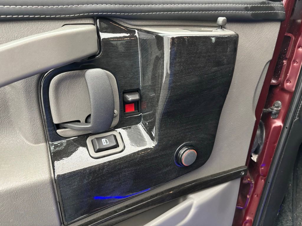 New 2025 GMC Savana 2500 w/ Driver Convenience Package image 20