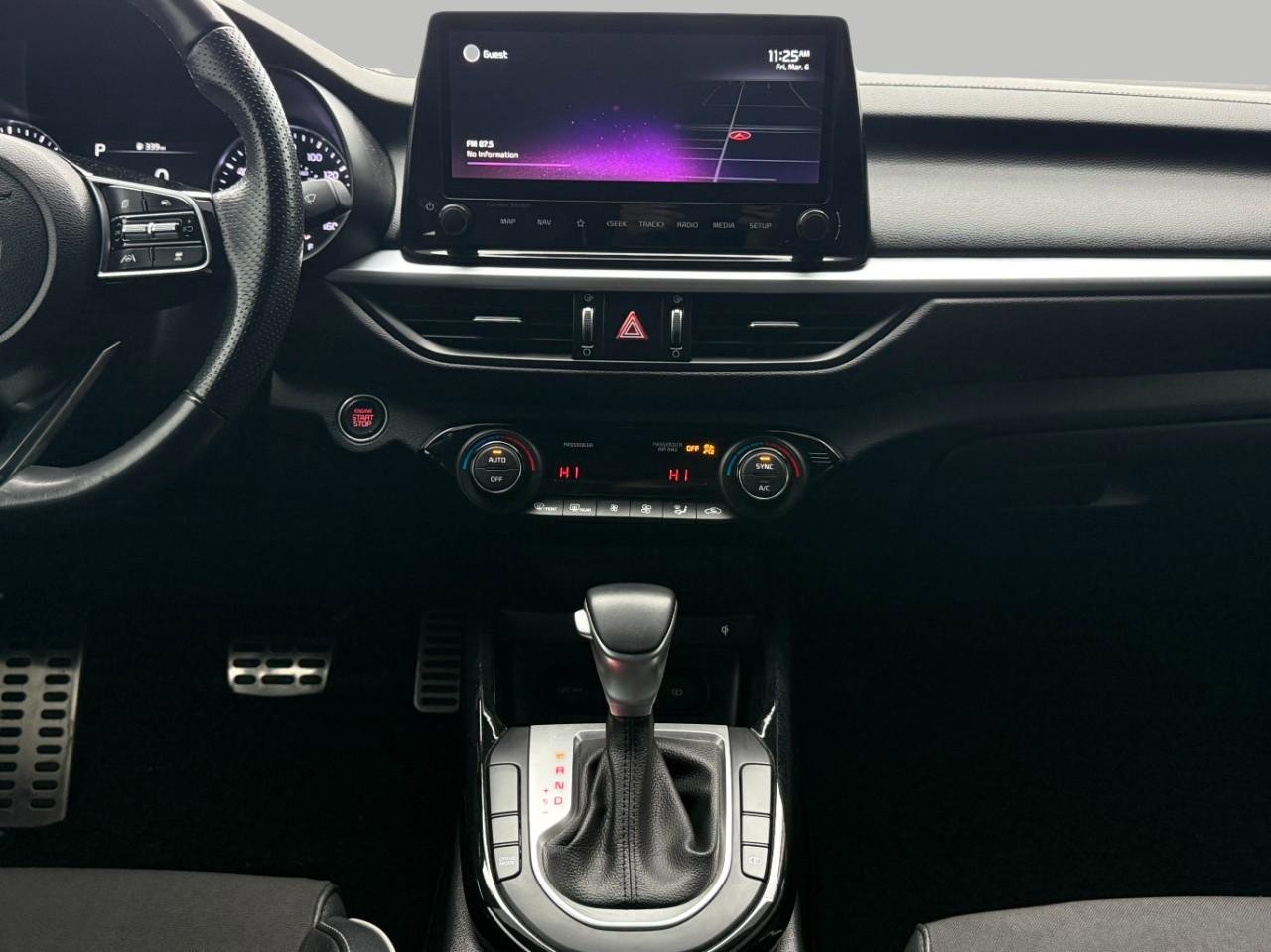 Used 2022 Kia Forte GT-Line w/ GT-Line Premium Package image 32