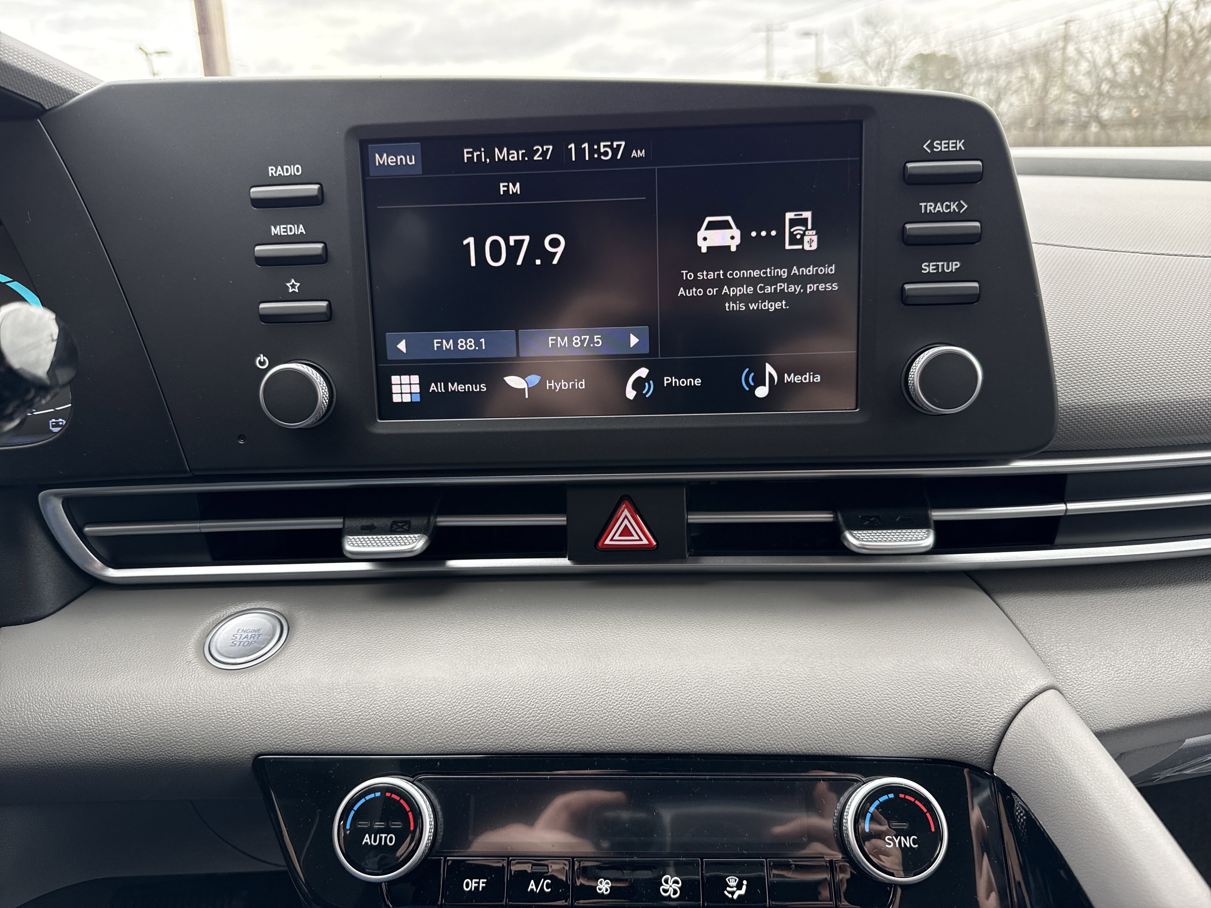 New 2026 Hyundai Elantra Blue image 7