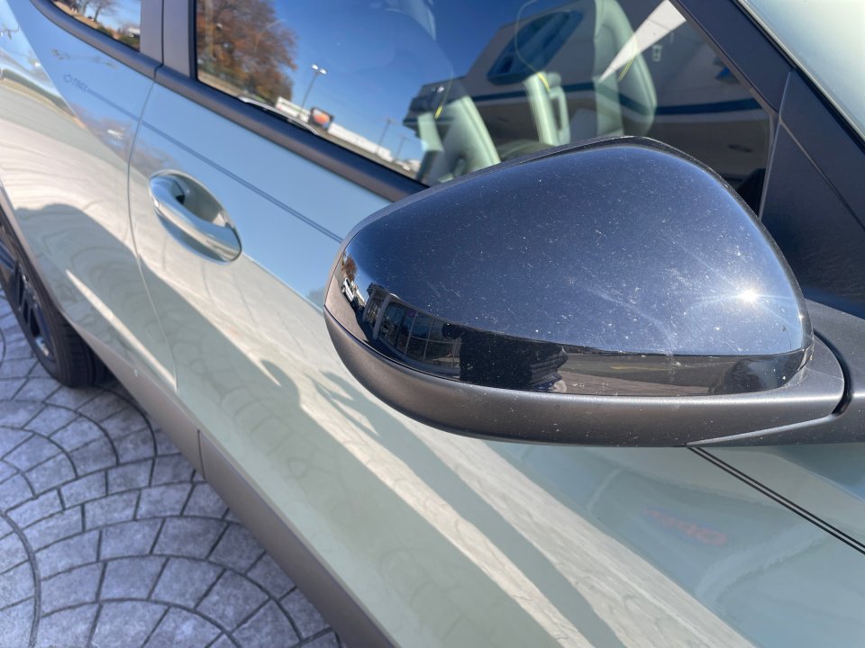 Used 2025 Chevrolet Trax ACTIV w/ Driver Confidence Package image 32