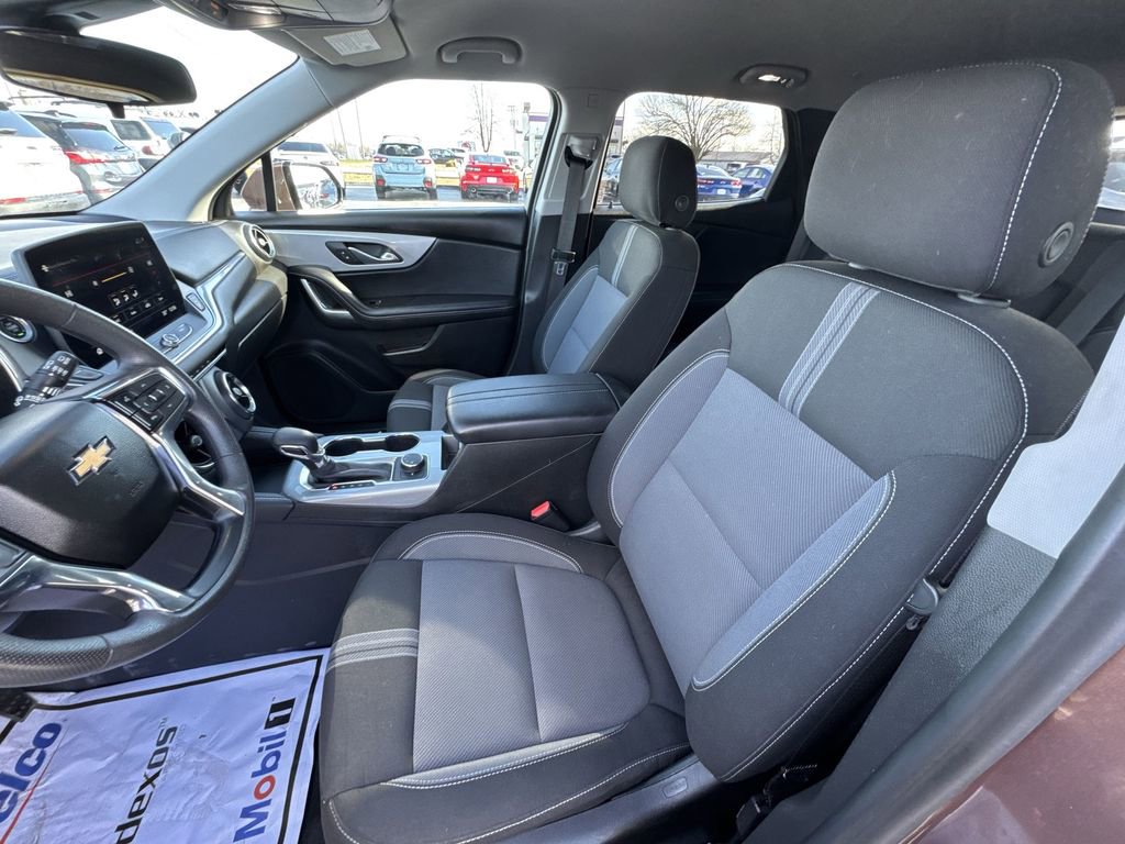 Used 2023 Chevrolet Blazer LT image 11