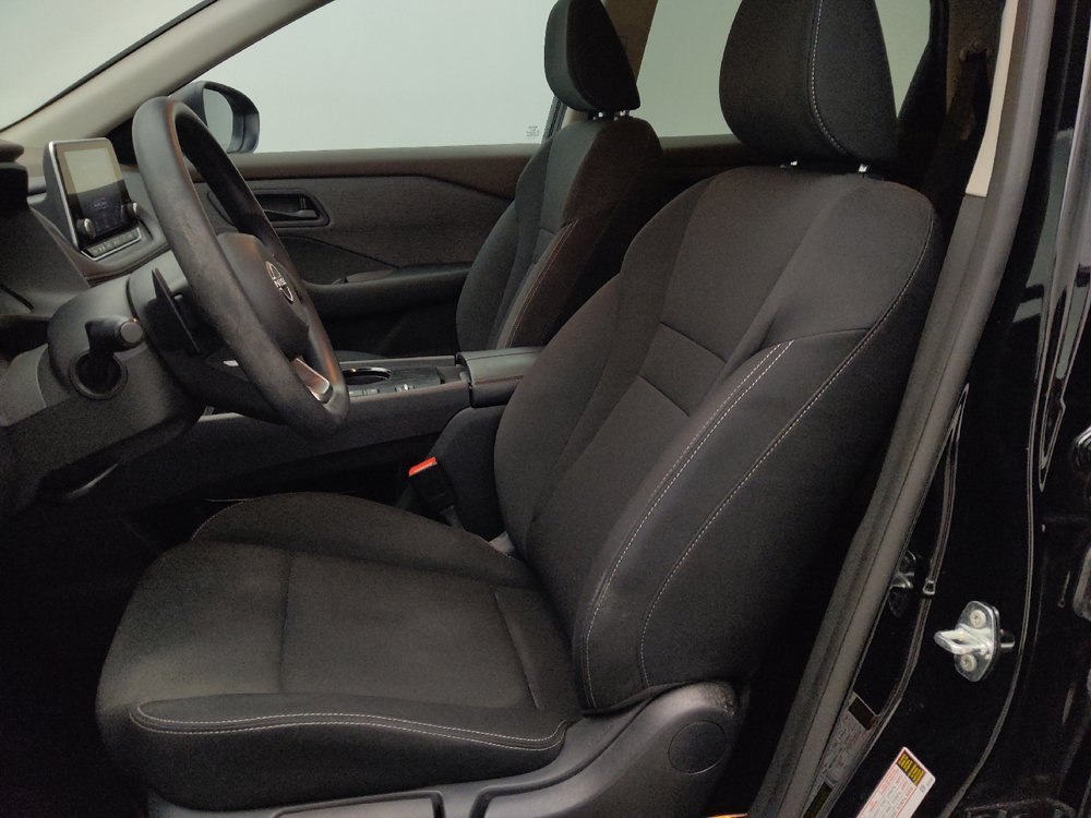 Used 2023 Nissan Rogue S FWD image 17