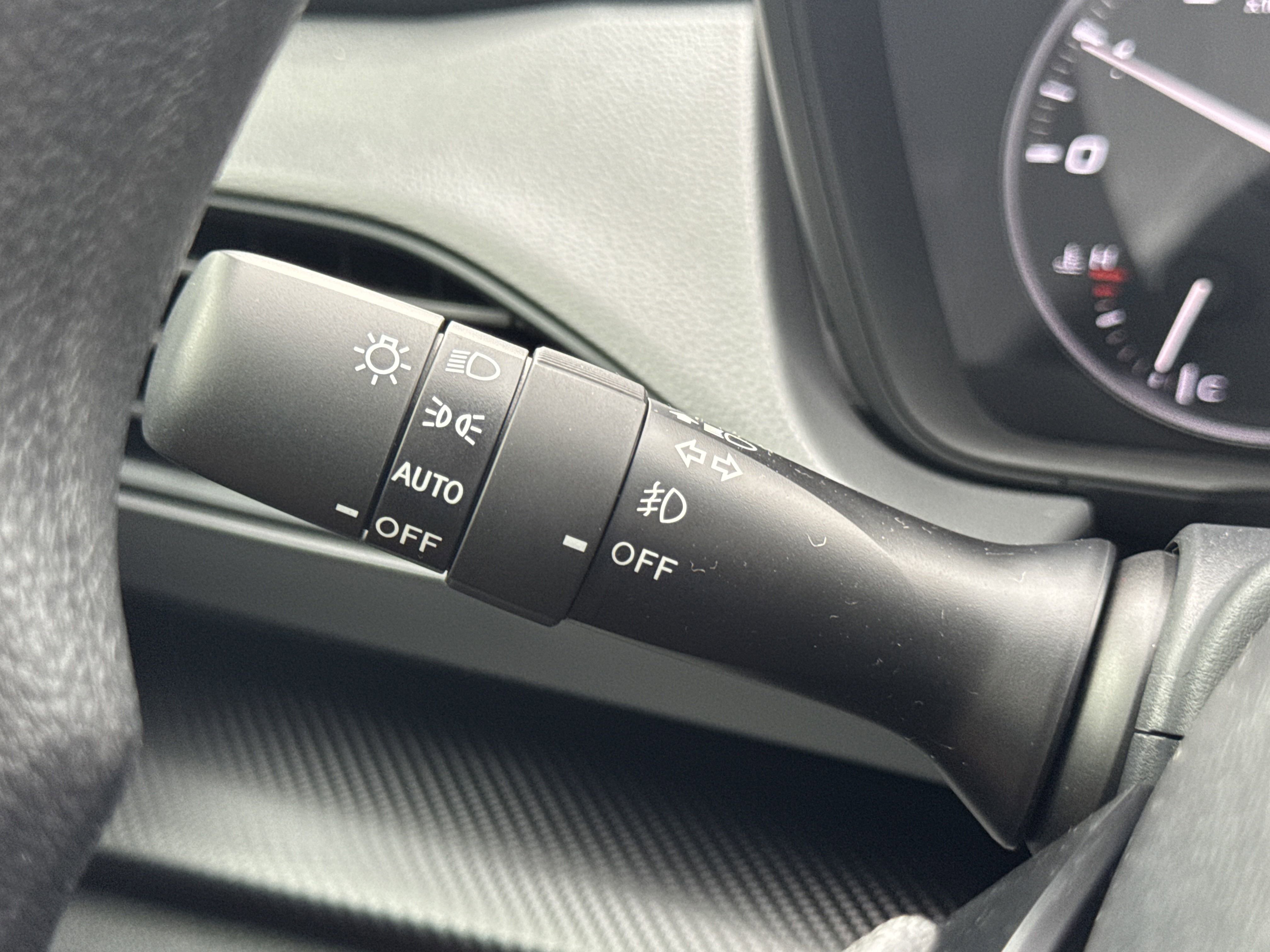 New 2025 Subaru Crosstrek 2.5i Premium image 17