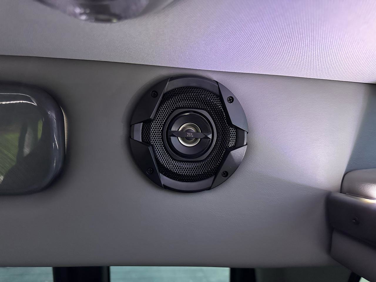 Used 2018 Mercedes-Benz Metris Passenger image 70