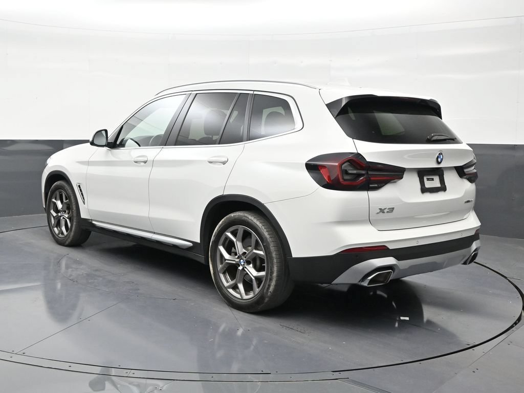 Used 2024 BMW X3 sDrive30i w/ Convenience Package w/ZPA RWD image 3