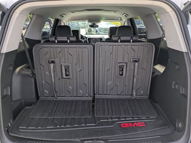 Certified 2023 GMC Acadia SLT w/ LPO, Floor Liner Package FWD image 13