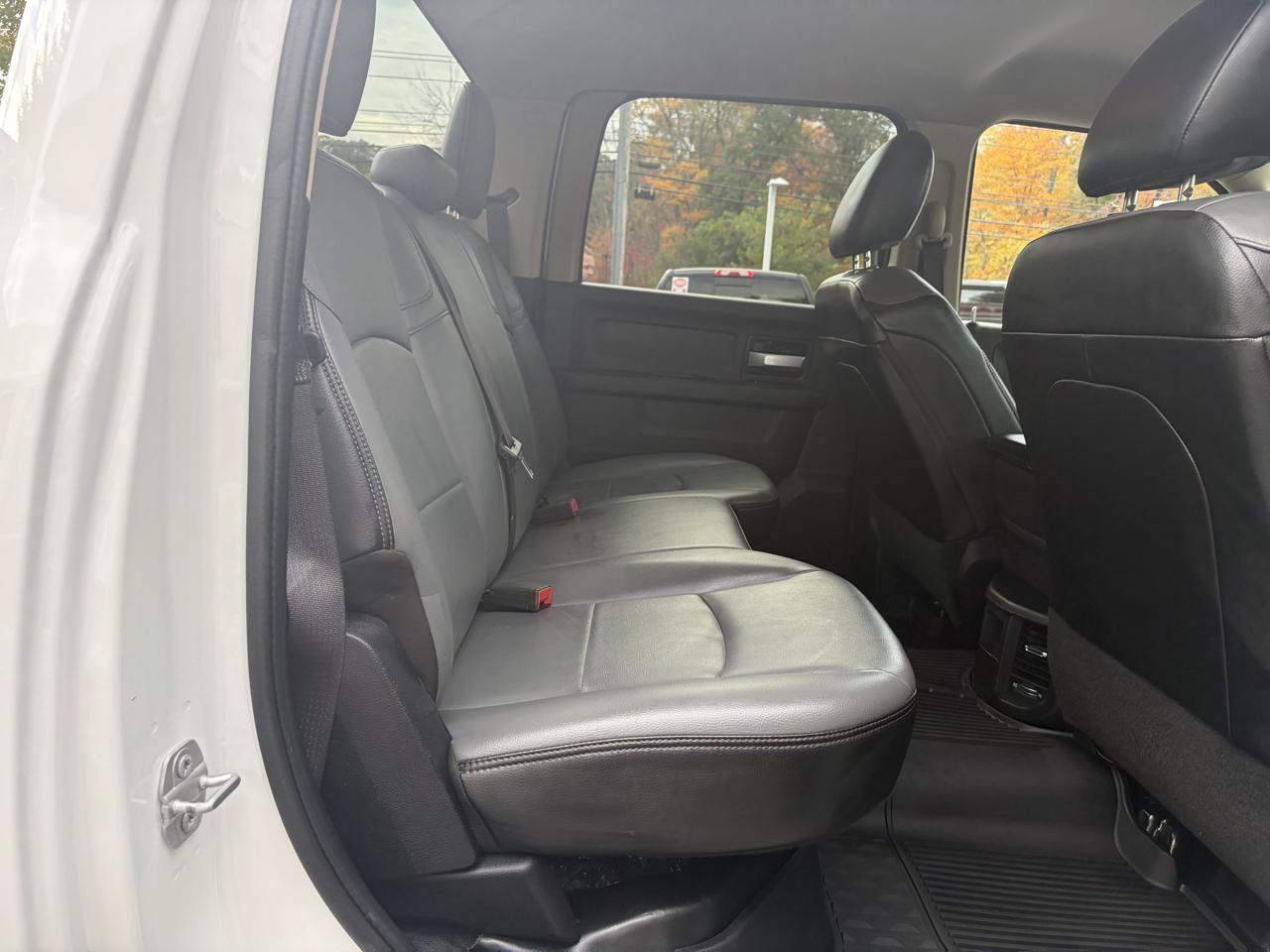 Used 2019 RAM 5500 Tradesman w/ Electrical Accessory Group AWD/4WD image 37