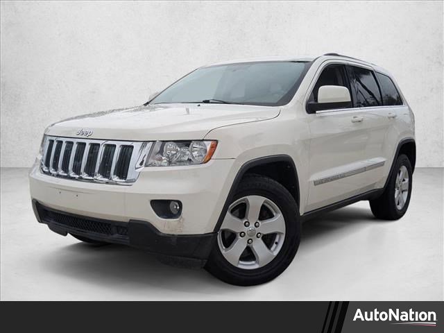 Used 2011 Jeep Grand Cherokee Laredo image 1