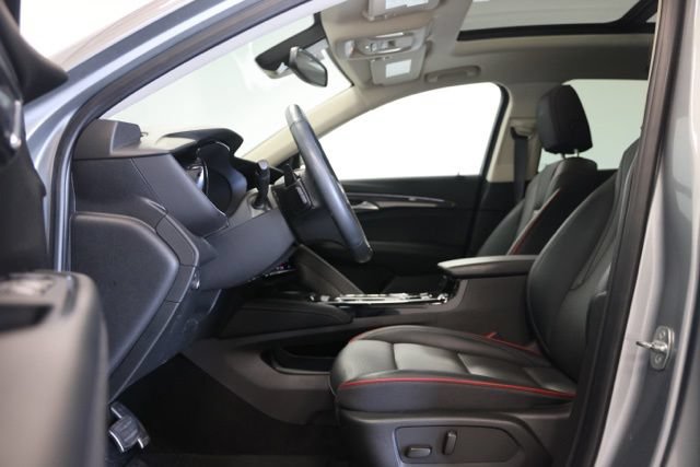 Used 2023 Buick Envision Essence w/ Sport Touring Package AWD/4WD image 18
