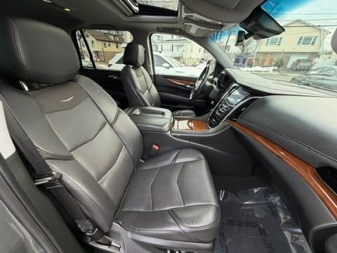 Used 2019 Cadillac Escalade Luxury image 33