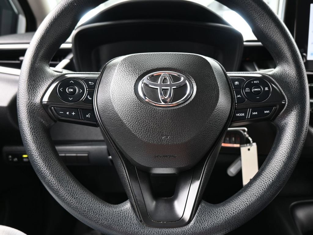Used 2023 Toyota Corolla LE image 22