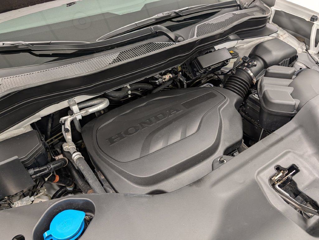 Certified 2024 Honda Passport TrailSport image 30