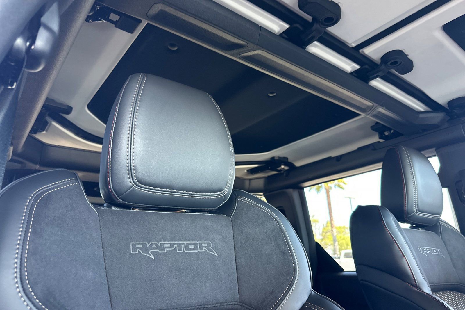 New 2026 Ford Bronco Raptor AWD/4WD image 16