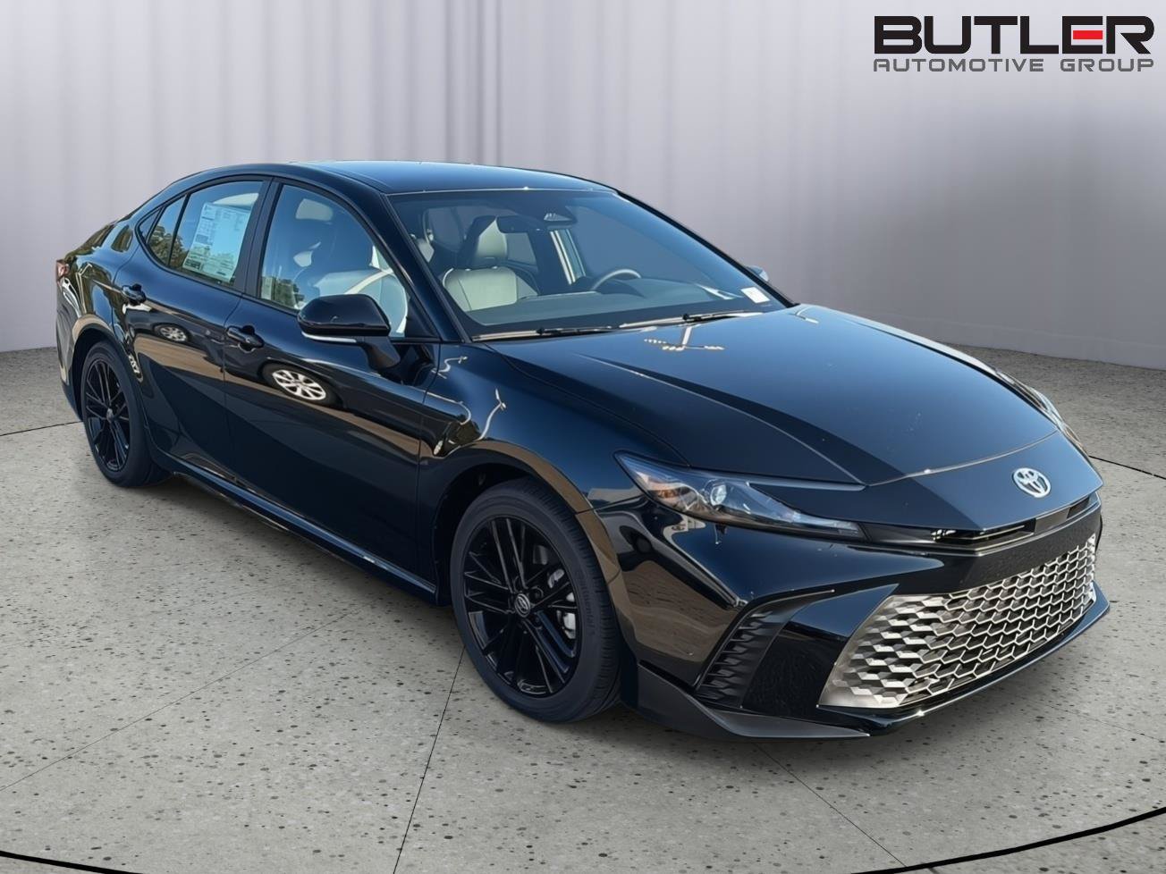 New 2026 Toyota Camry SE FWD image 8