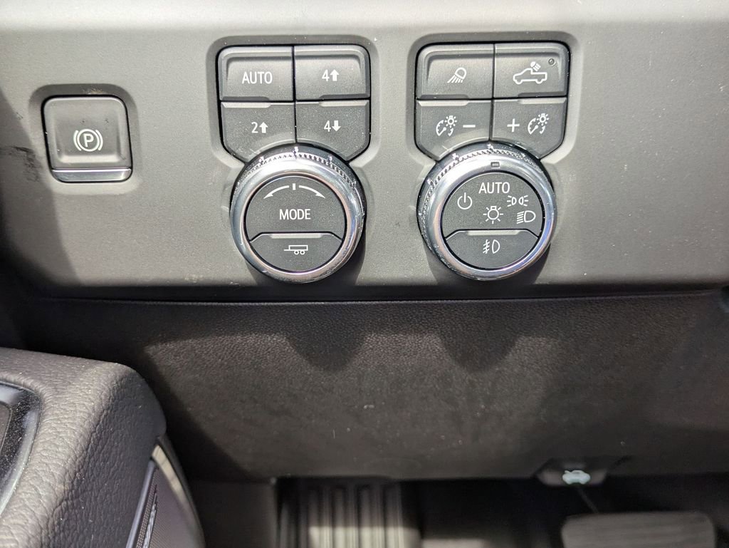 New 2025 GMC Sierra 2500 Denali w/ Denali Reserve Package image 23