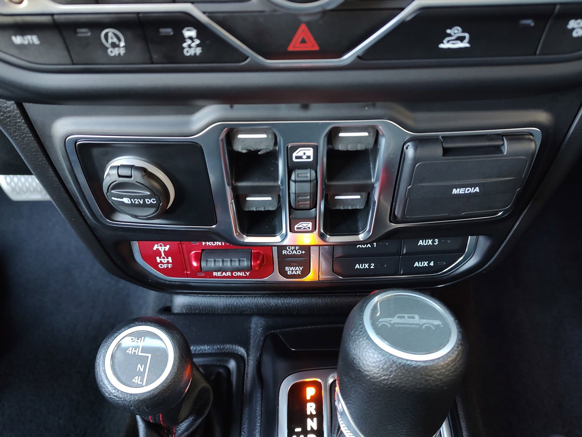 Used 2021 Jeep Gladiator Rubicon image 14