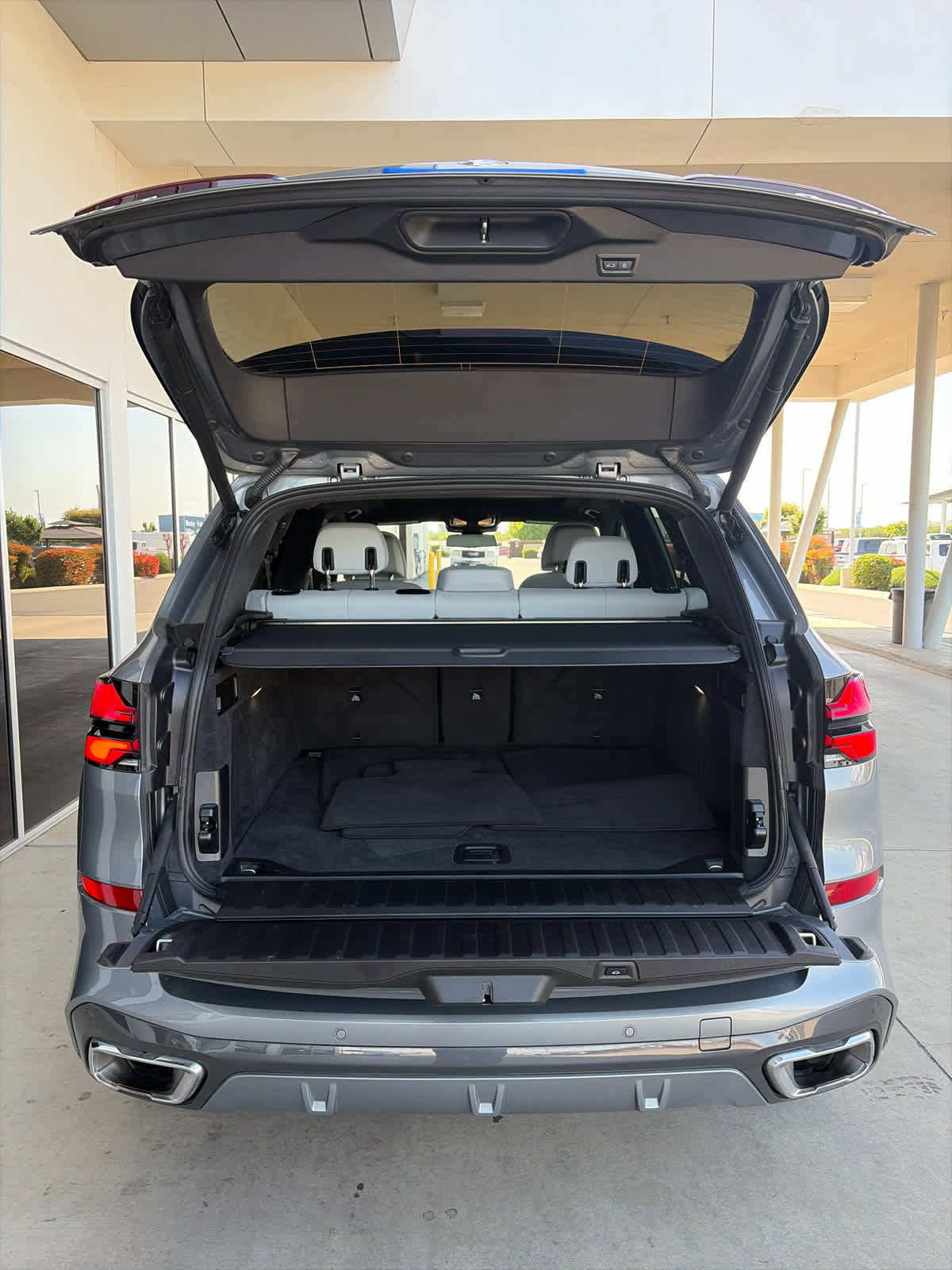 Used 2026 BMW X5 xDrive40i AWD/4WD image 12