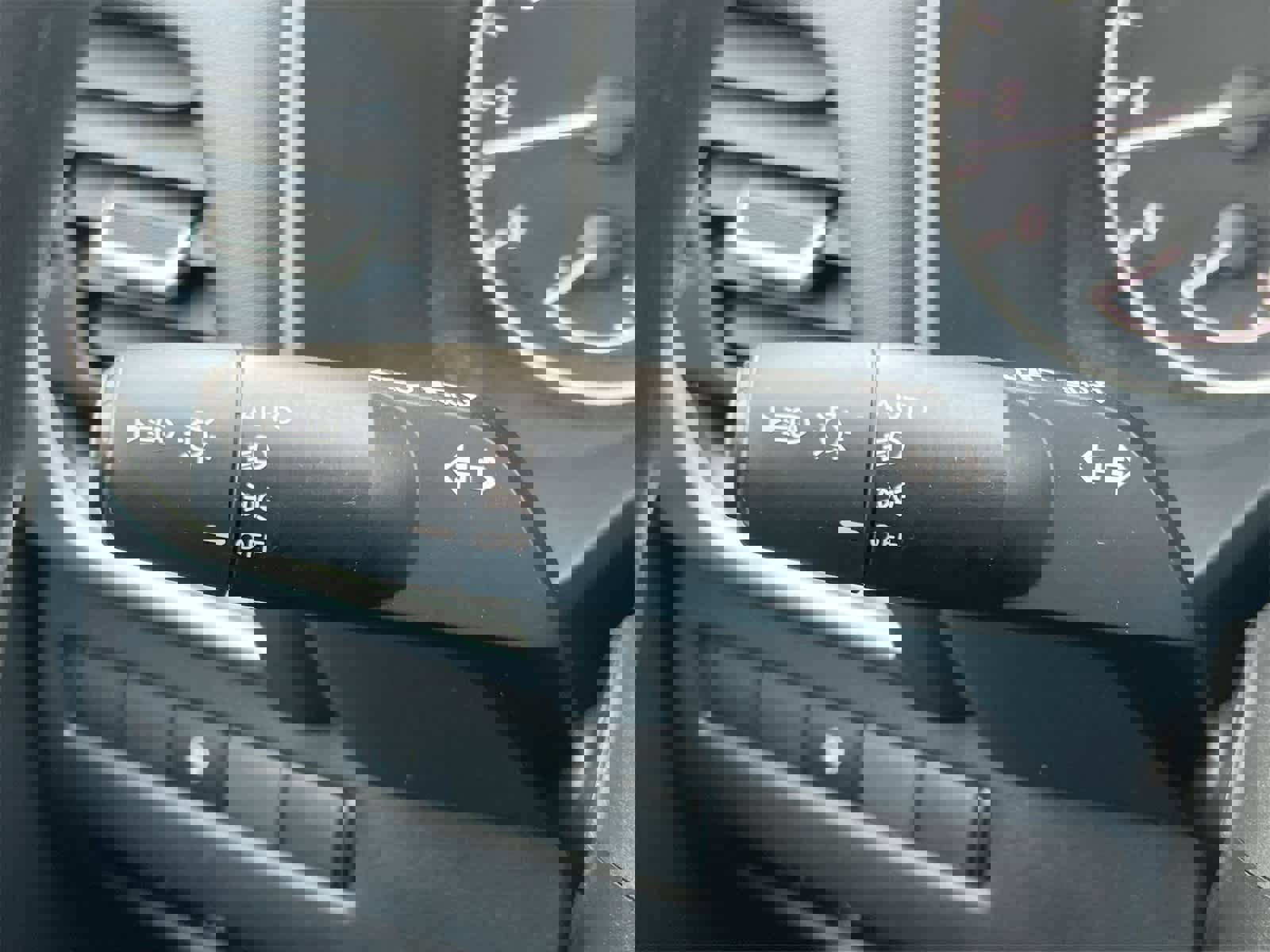 Used 2023 Nissan Rogue SV image 26