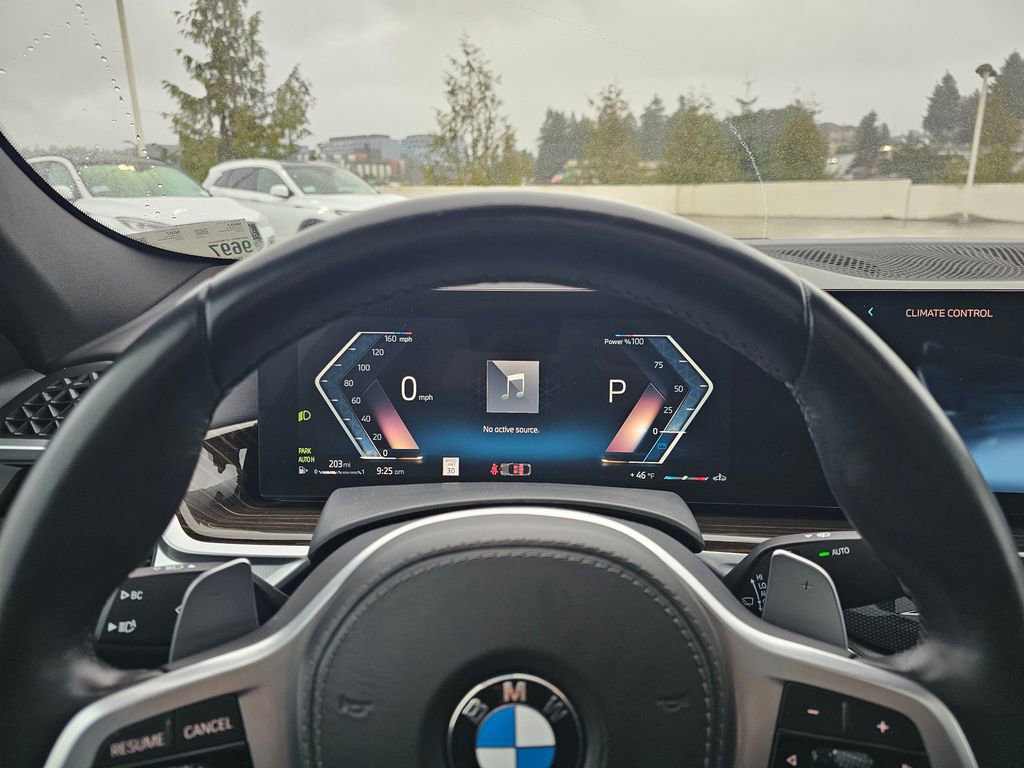 Used 2024 BMW X6 xDrive40i image 27