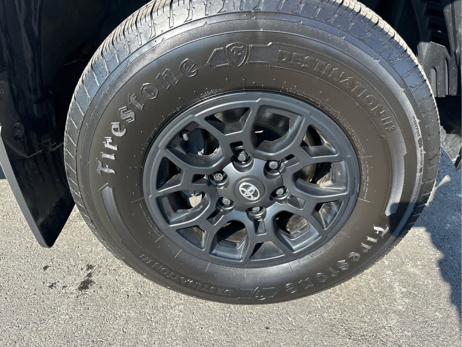 Used 2022 Toyota Tacoma SR image 10