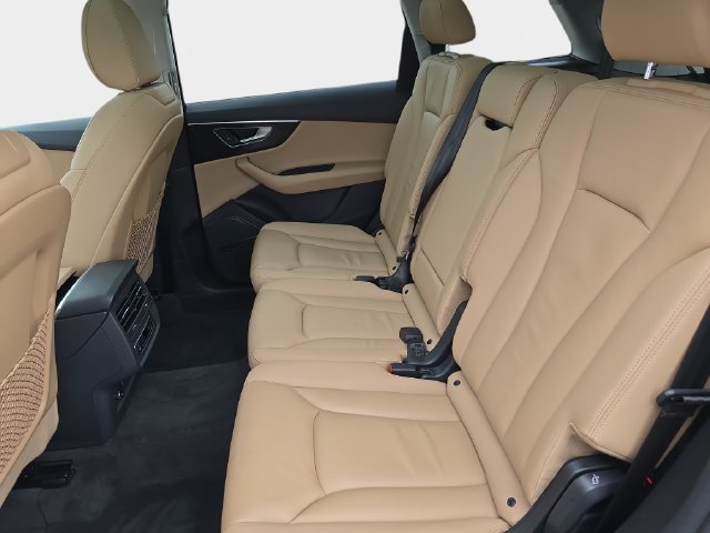 Used 2020 Audi Q7 3.0T Premium Plus AWD/4WD image 18