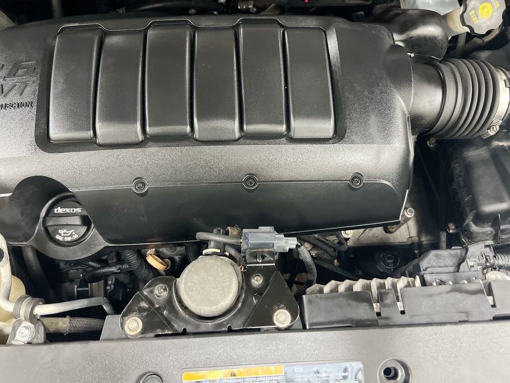 Used 2013 Chevrolet Traverse LT w/ All-Star Edition image 25