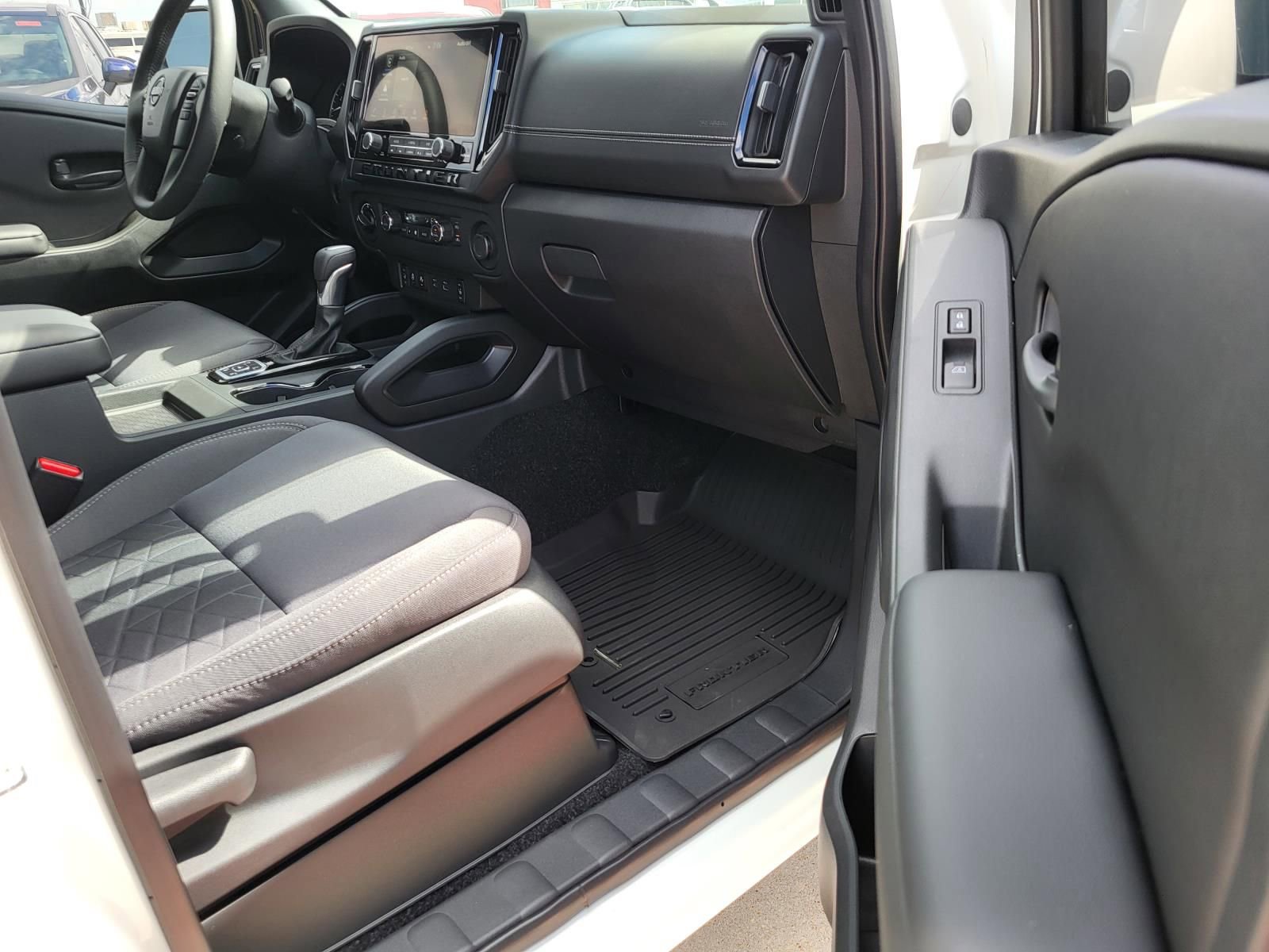 New 2026 Nissan Frontier SV image 15