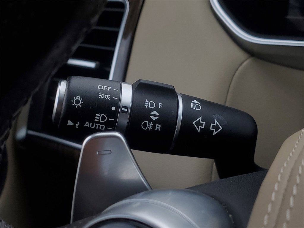 Used 2022 Land Rover Range Rover Sport HSE Silver Edition image 15
