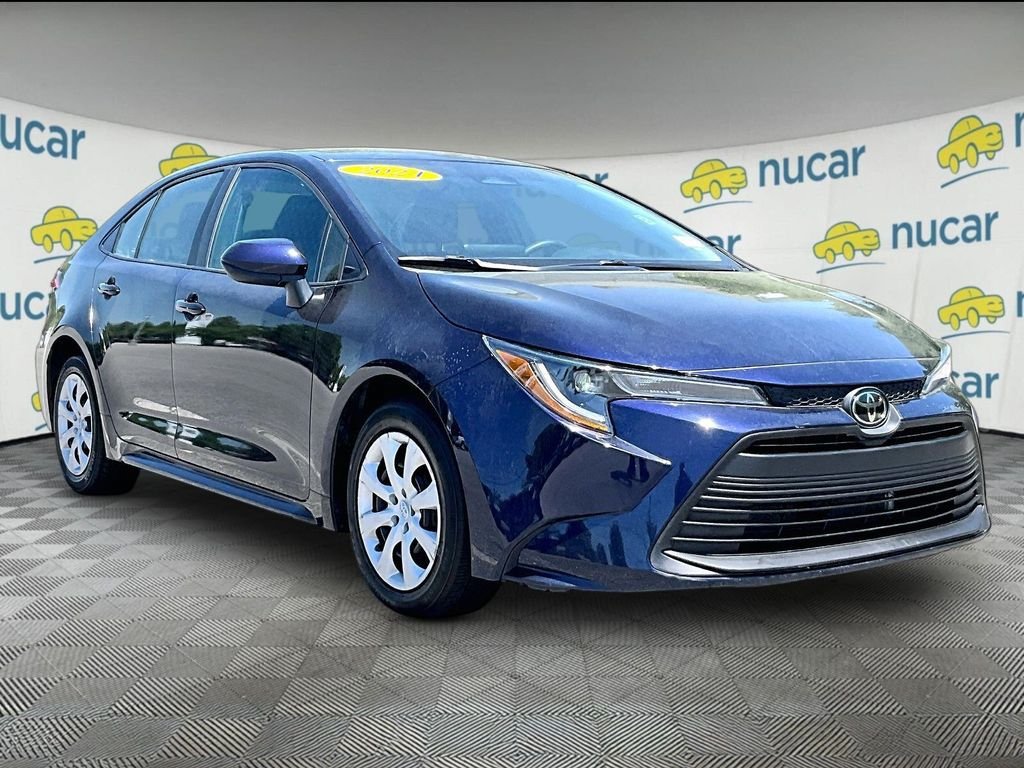 Used 2024 Toyota Corolla LE FWD video 1
