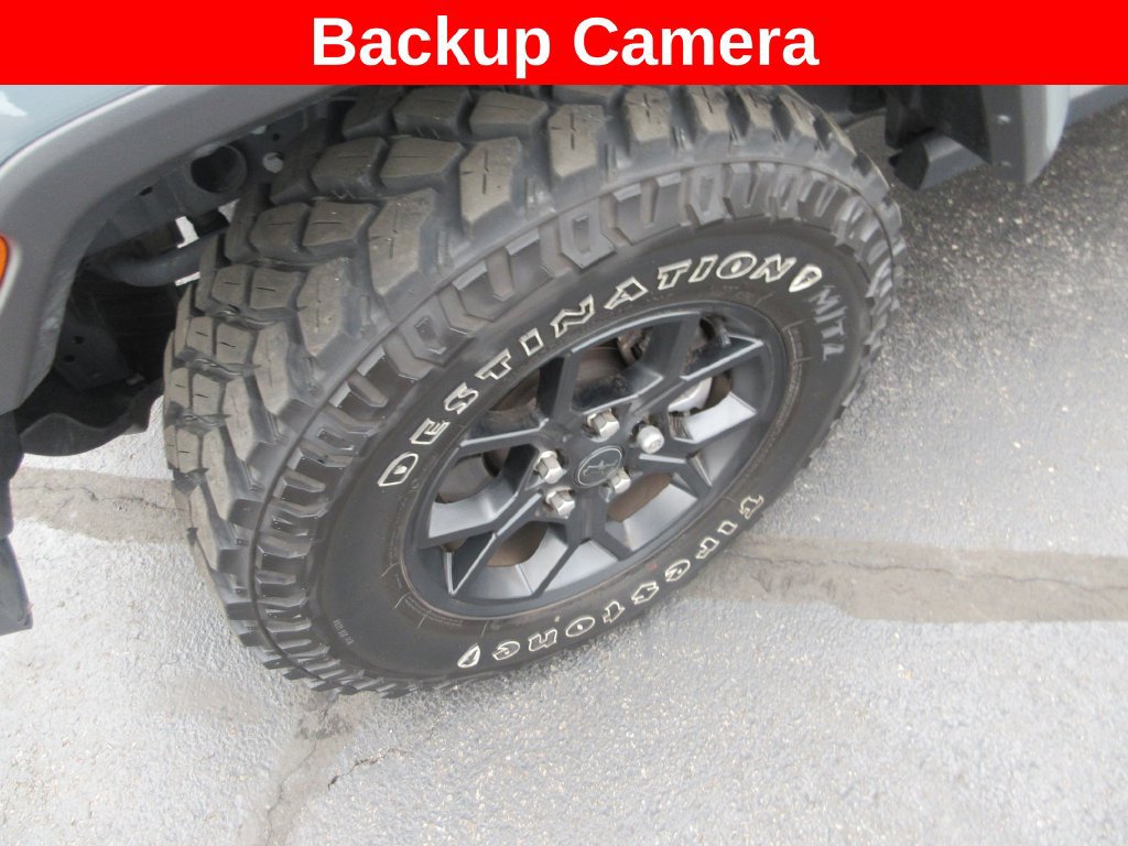Used 2025 Jeep Gladiator Overland AWD/4WD image 14