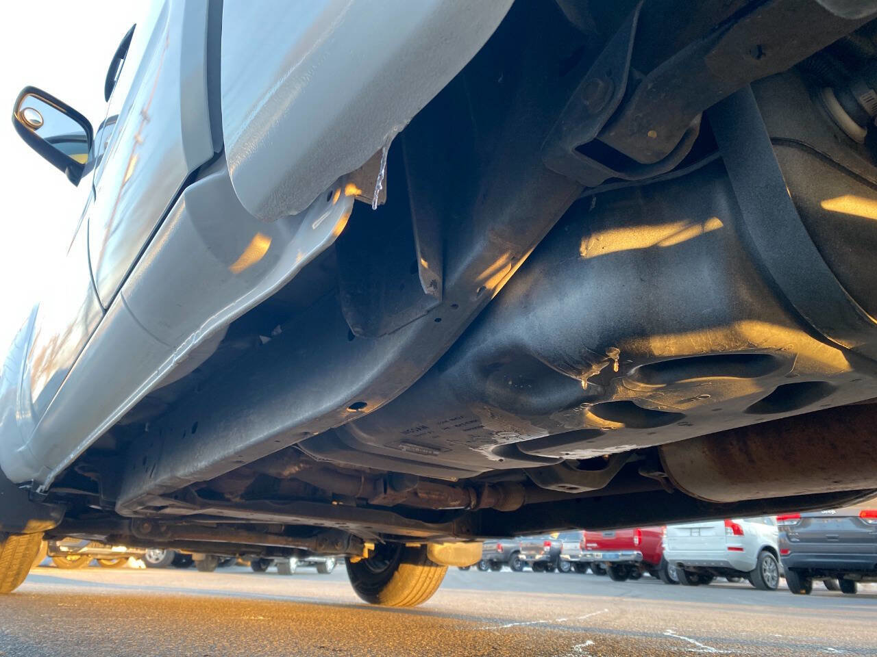 Used 2018 Nissan Frontier S image 35