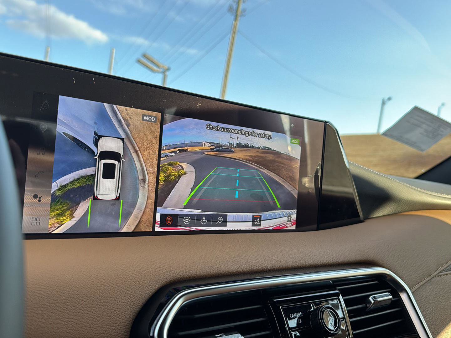 New 2026 Nissan Armada SL image 23