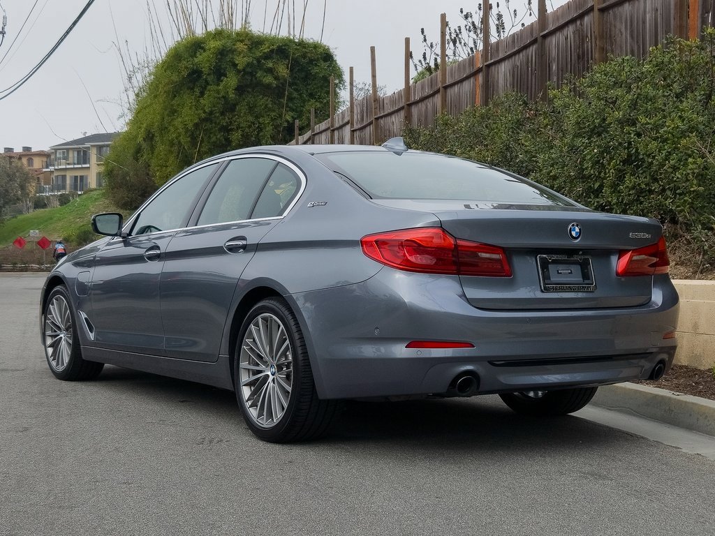 Used 2018 BMW 530e image 29