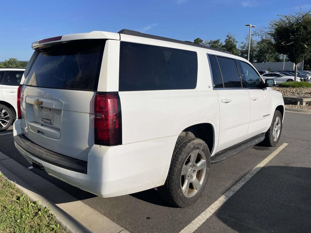 Used 2020 Chevrolet Suburban LT RWD image 4