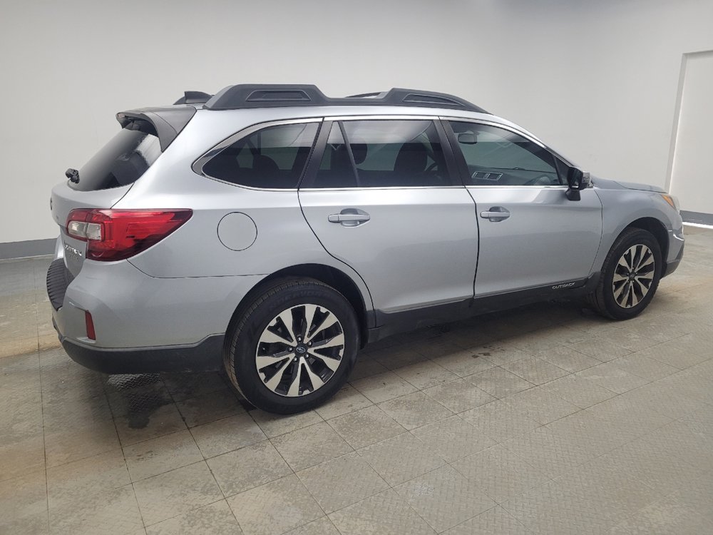 Used 2017 Subaru Outback 2.5i Limited image 10