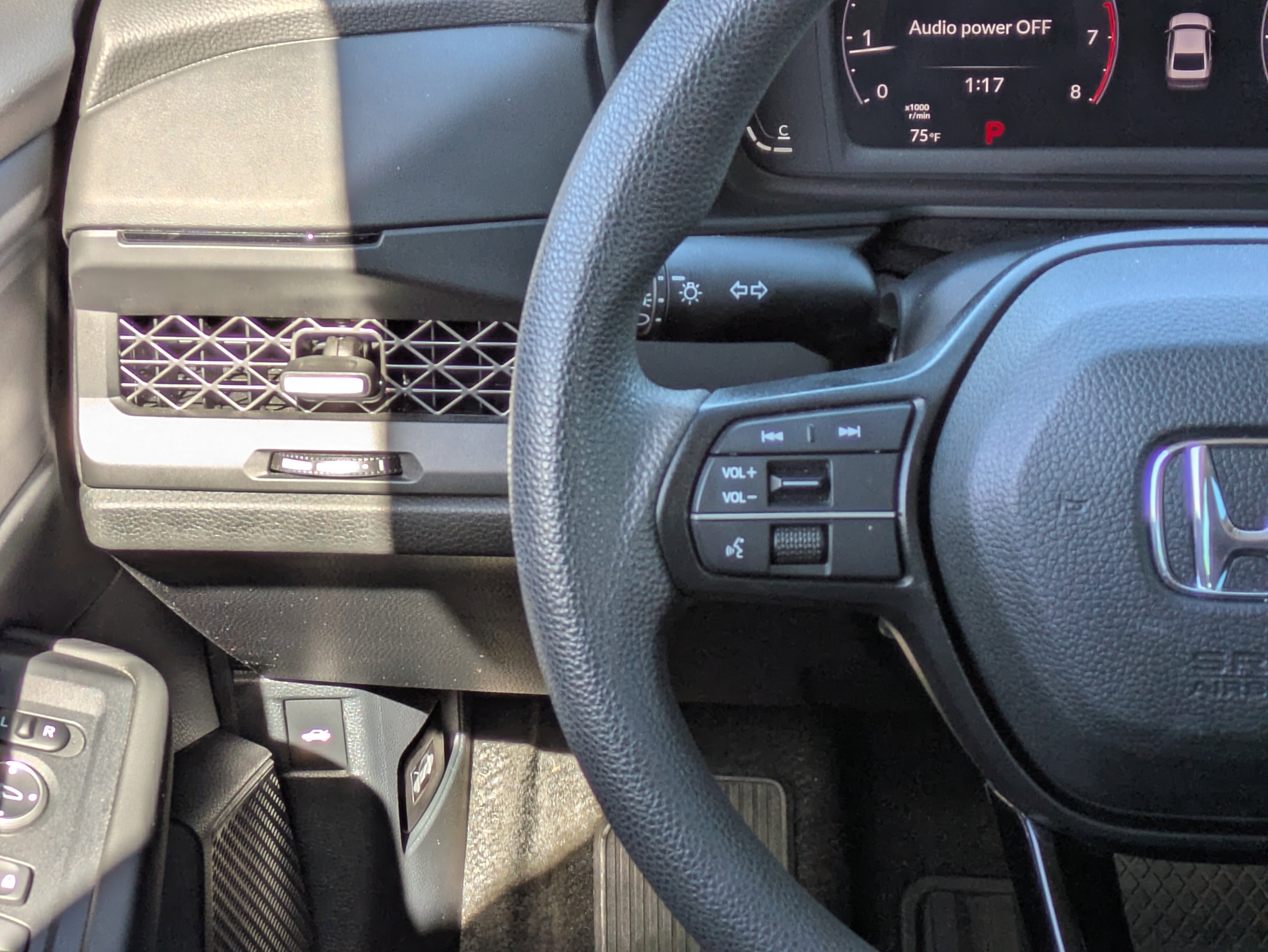 Used 2023 Honda Accord EX image 22