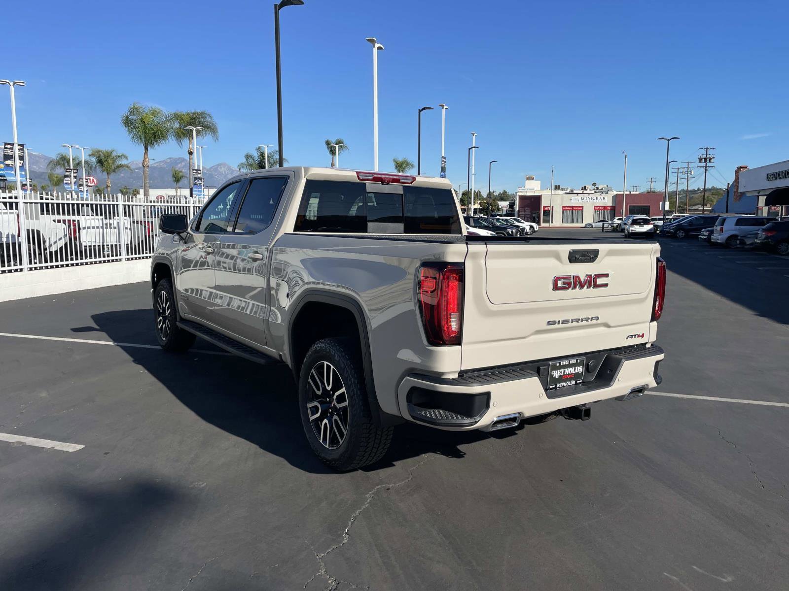 New 2026 GMC Sierra 1500 AT4 w/ AT4 Premium Package image 7