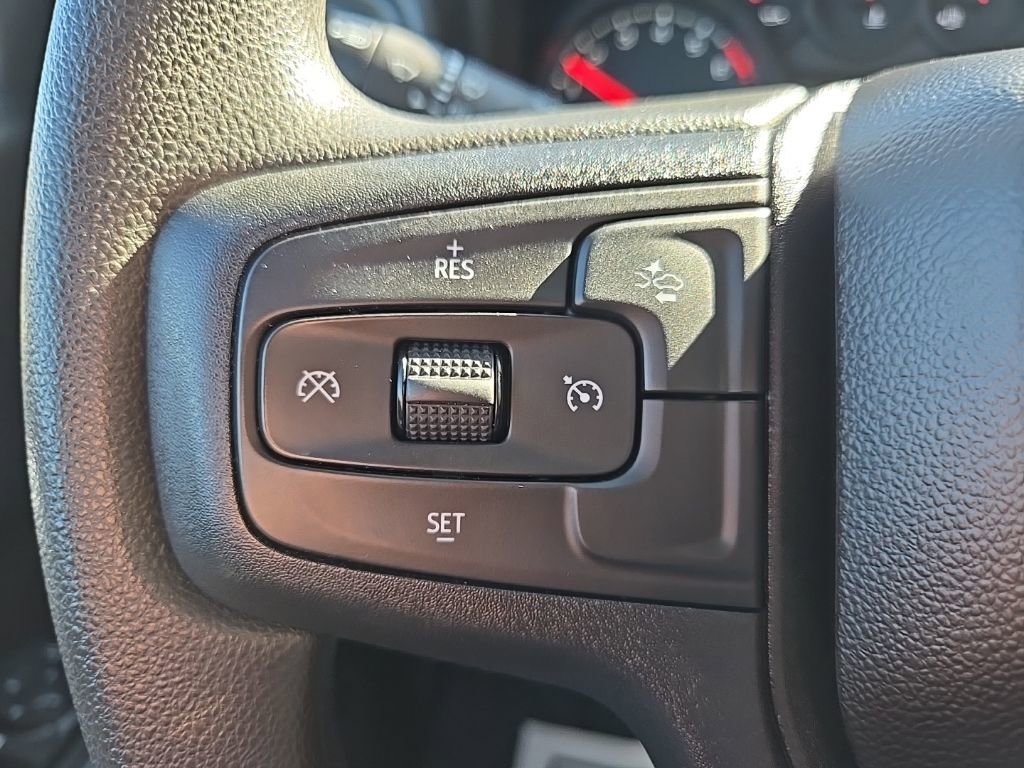 Used 2025 Chevrolet Silverado 1500 Custom AWD/4WD image 52