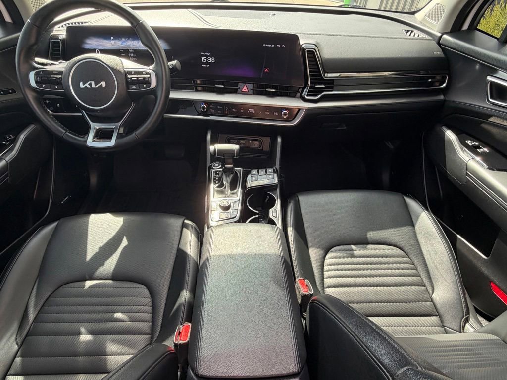 Used 2024 Kia Sportage SX AWD/4WD image 9