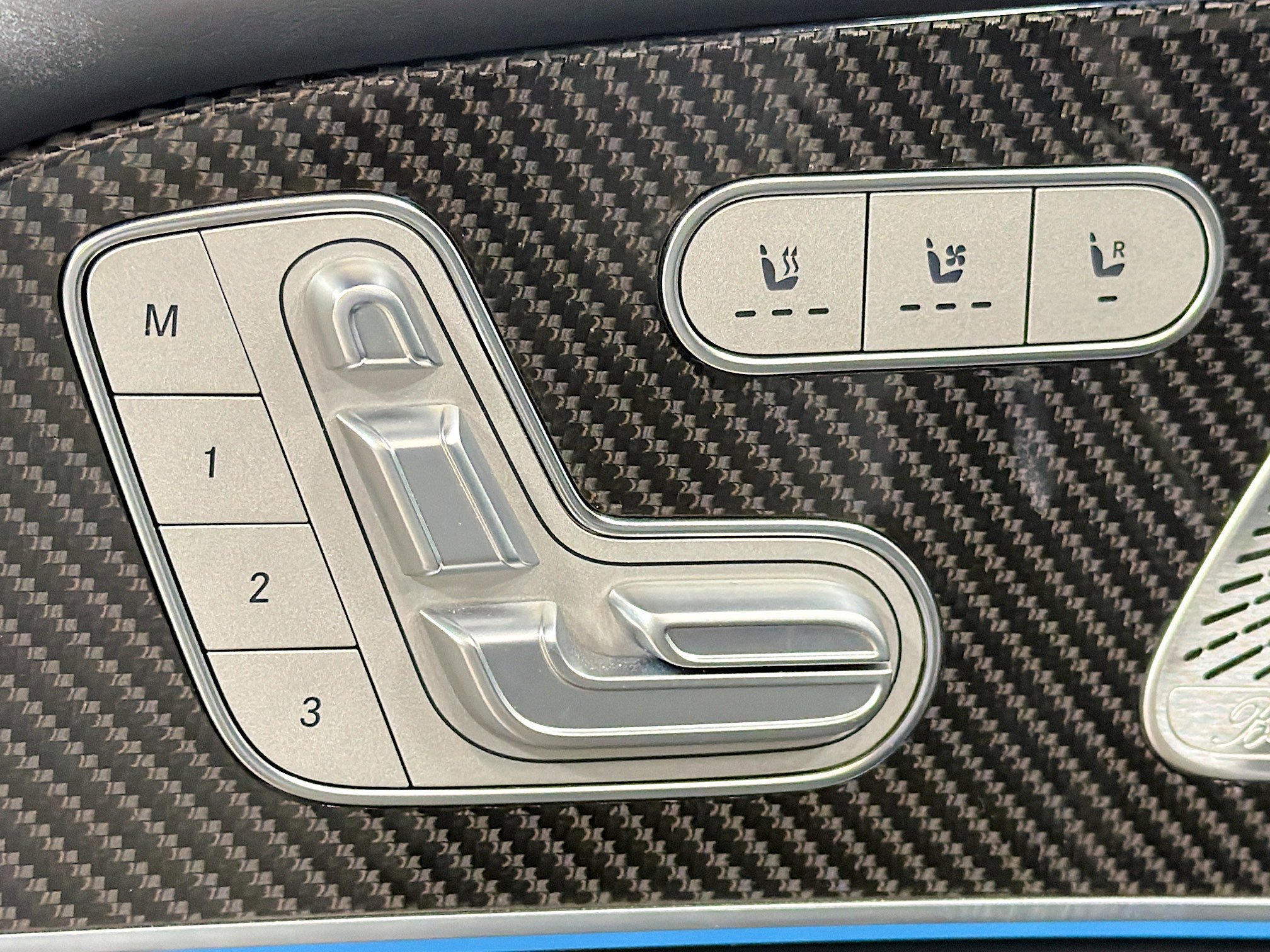 Used 2025 Mercedes-Benz GLE 63 AMG S image 24