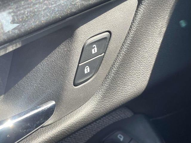 Used 2025 Chevrolet TrailBlazer LT FWD image 26