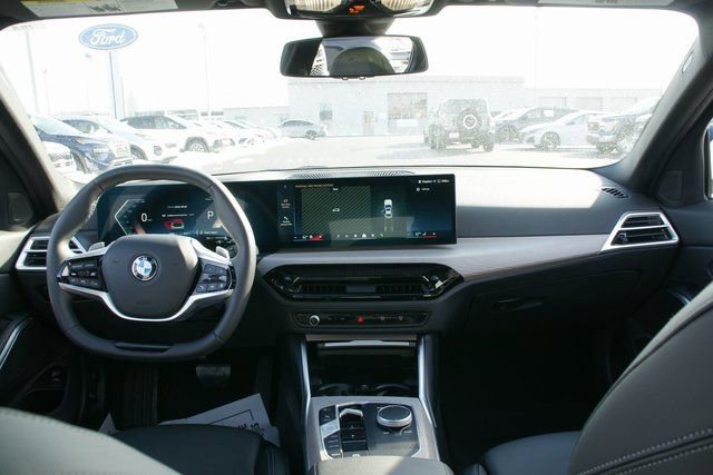 Used 2025 BMW 330i xDrive Sedan image 29